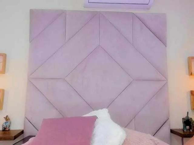 Amazing roxana-mill from BongaCams roxana-mill from BongaCams