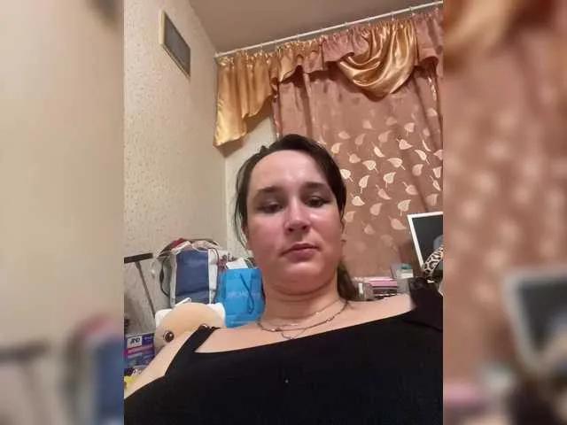 SaliiOnli from BongaCams