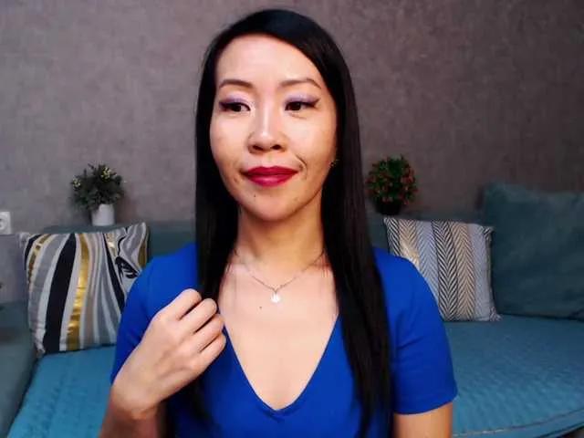 Sarahsexygirl from BongaCams