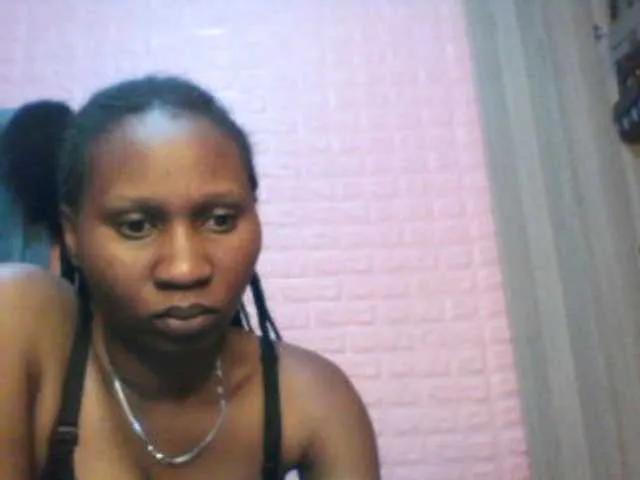 Sexy-melanin001 from BongaCams