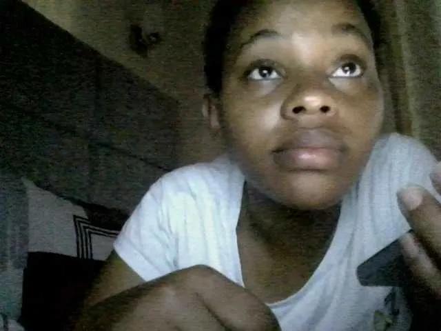 Shantel001 from BongaCams