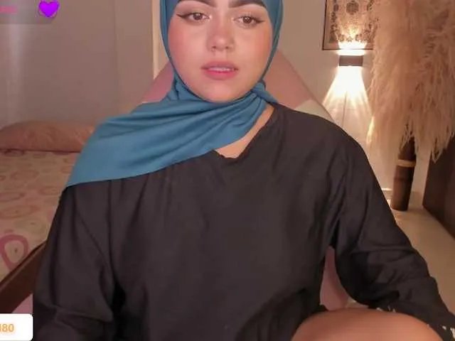 shayla-18 from BongaCams