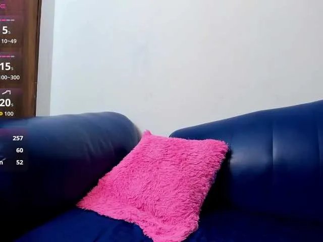 Offline Skinny-Mature on BongaCams