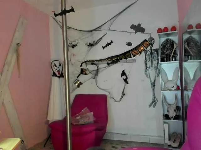 SOY-KIM from BongaCams