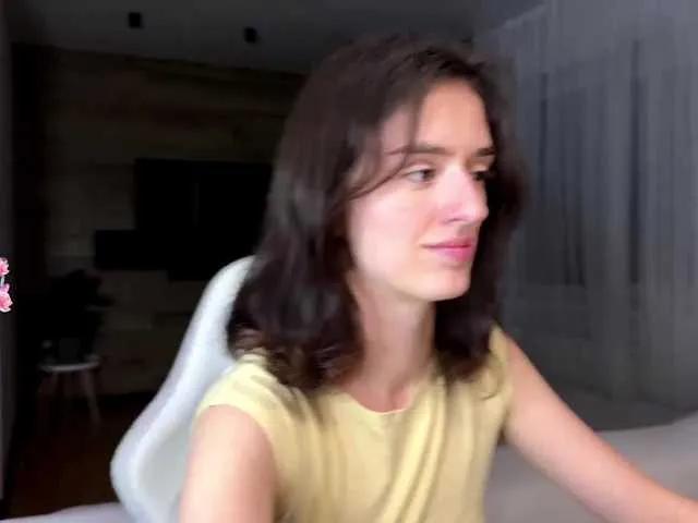 SweetieTati from BongaCams