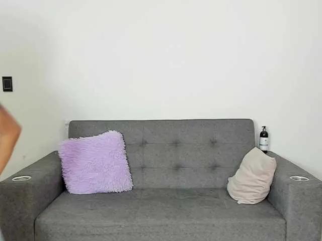 Try BongaCams's Thesensualdolls thesensualdolls from BongaCams