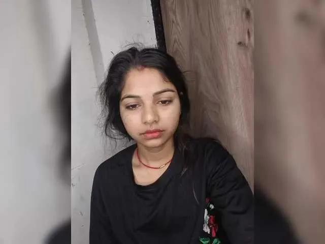 Explore naked stripper Tunnidelhi Tunnidelhi from BongaCams