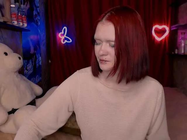 Sexy Velvet-and-Venom wants you to fuck her body now Velvet-and-Venom from BongaCams