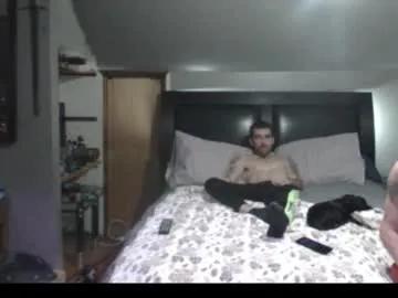 2guys0469 from Chaturbate