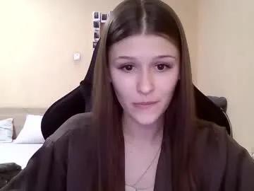 999lovelyangel999 from Chaturbate