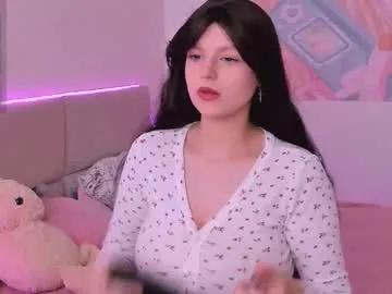 Explore Aishaaysitt, she wants to masturbate for you aishaaysitt from Chaturbate