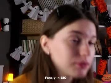 Discover 18 years old aislyfarran from Chaturbate aislyfarran from Chaturbate