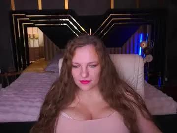 amiraluck from Chaturbate