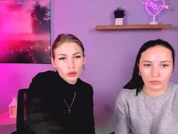 ariel_shadow from Chaturbate