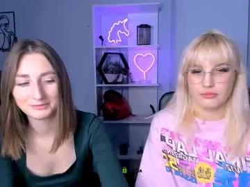 bella_cute12 from Chaturbate