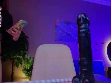 Admire Chaturbate's Belladevile_ belladevile_ from Chaturbate