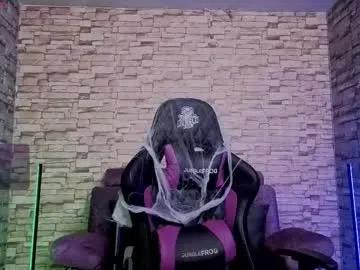 Masturbate to 20 years old bellaodisea from Chaturbate bellaodisea from Chaturbate