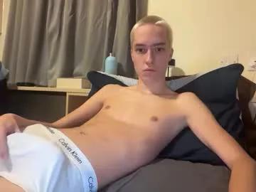 benji_j8 from Chaturbate