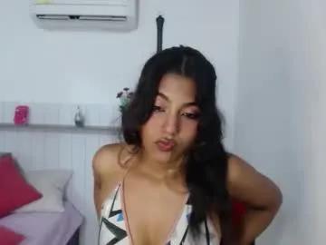 bia_lux from Chaturbate