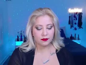 blackwidowj from Chaturbate