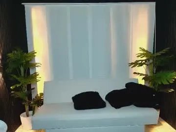 brattyqueen_ from Chaturbate