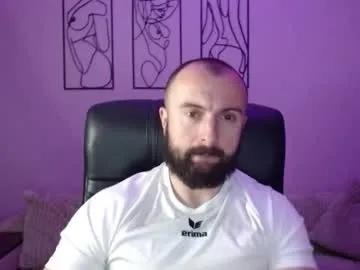 brindlefly69 from Chaturbate