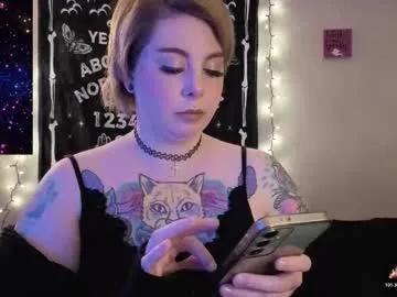 carr_baby from Chaturbate