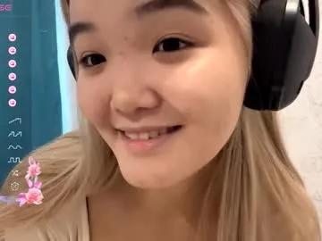 cherry_in_dreams from Chaturbate