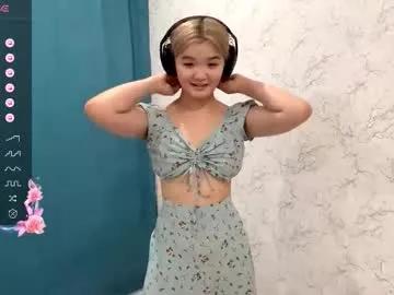 cherry_in_dreams from Chaturbate