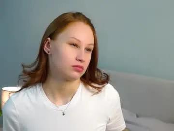 chloeartist from Chaturbate