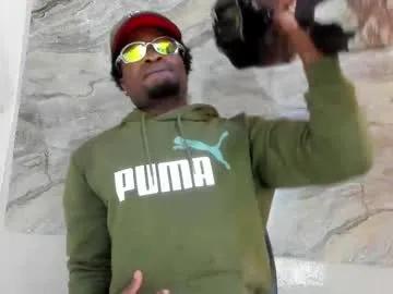 Hot Compton_01 wants you to fuck his body now compton_01 from Chaturbate