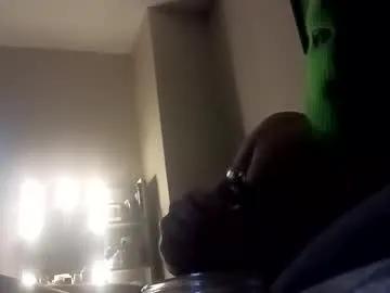 connahoj24 from Chaturbate