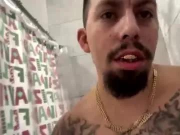 cuete2100 from Chaturbate