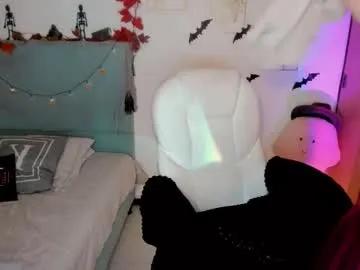 damn_that_booty from Chaturbate