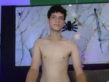 dan_sweetboy from Chaturbate