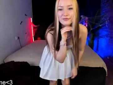 danielle_clar from Chaturbate