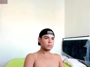 edi_play22 from Chaturbate
