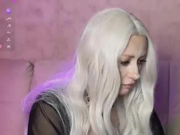 elarasable from Chaturbate