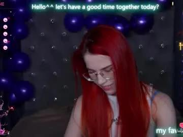 Masturbate to sweet stripper Emilykents emilykents from Chaturbate