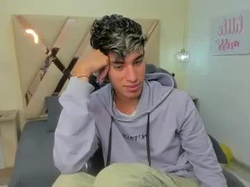 Discover Ferphoenix_, he wants to masturbate for you ferphoenix_ from Chaturbate