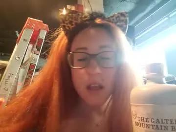 flowersshaker from Chaturbate