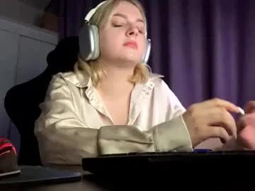 foxylure from Chaturbate