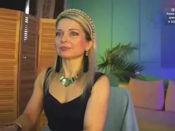 gloria_lovely from Chaturbate