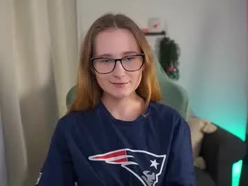 glossy_babe_ from Chaturbate