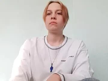 gudrunpienta from Chaturbate