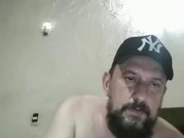 gustavo1350 from Chaturbate