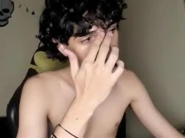 halan_jr from Chaturbate