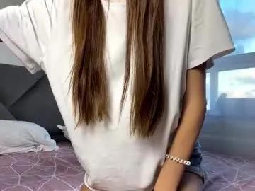 helenjoyne from Chaturbate