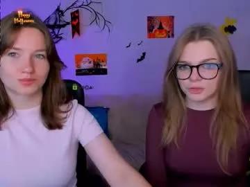 helli_belli from Chaturbate