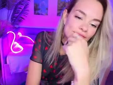 isabella_lure from Chaturbate